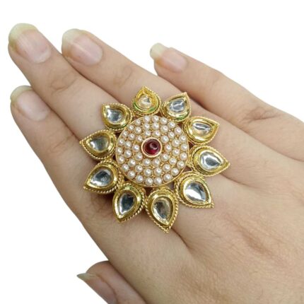 KUNDAN MOTI FINGER RING